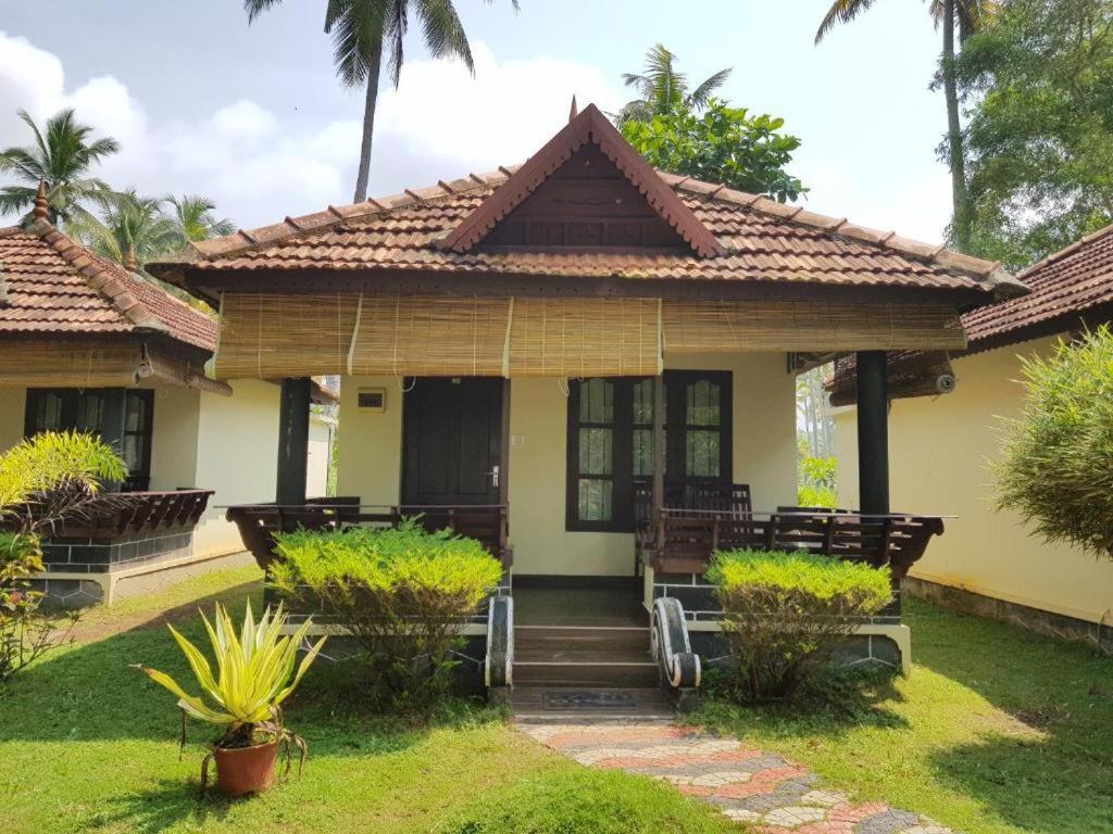 Maadathil Cottages & Beach Resort Varkala Exteriér fotografie