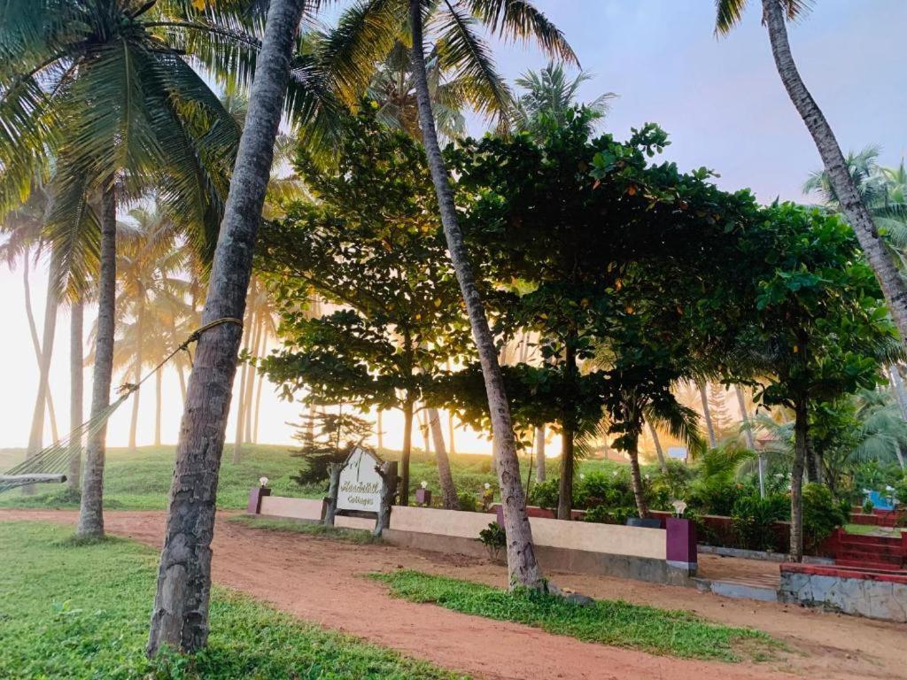 Maadathil Cottages & Beach Resort Varkala Exteriér fotografie